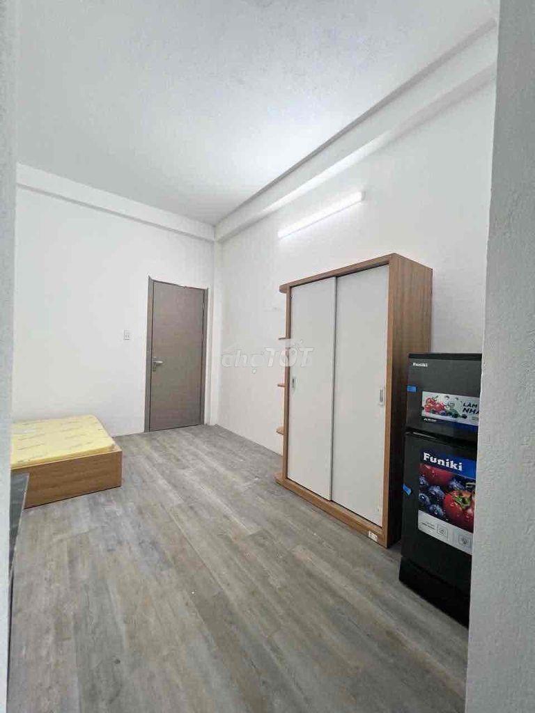 Studio full nội thất hà huy giáp q12 gần sát ngã 4 ga