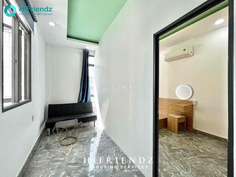Studio mới xây full nội thất siêu xịn - cửa sổ trời - có bancol