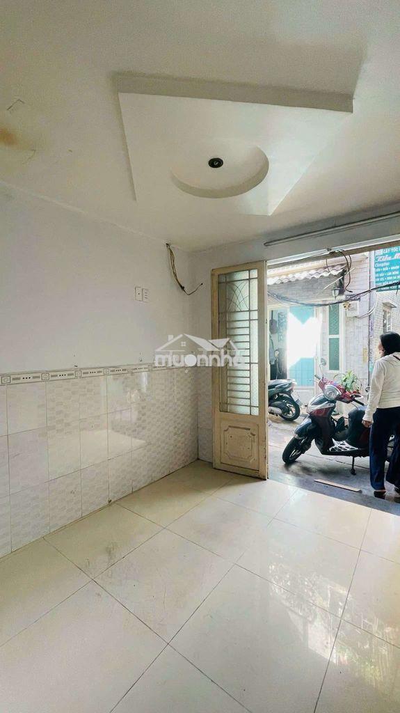 Nhà 2pn 2wc căn góc, vị trí đẹp hẻm 72 phan đăng lưu, phú nhuận  - Ảnh 2