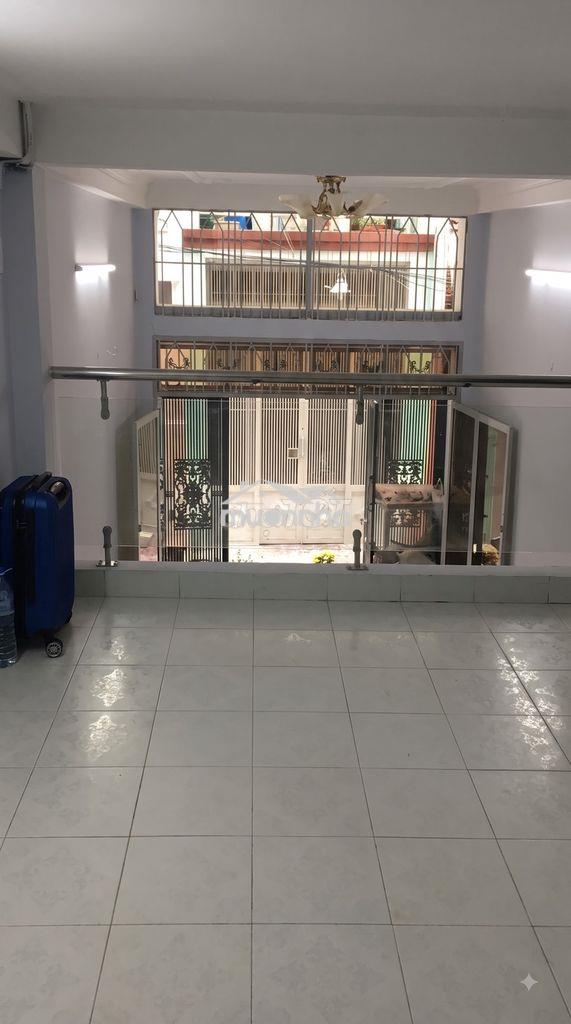 Nhà nguyên căn hẻm 273 nhật tảo, quận 10, cho thuê giá 13 triệu/tháng - Ảnh 2