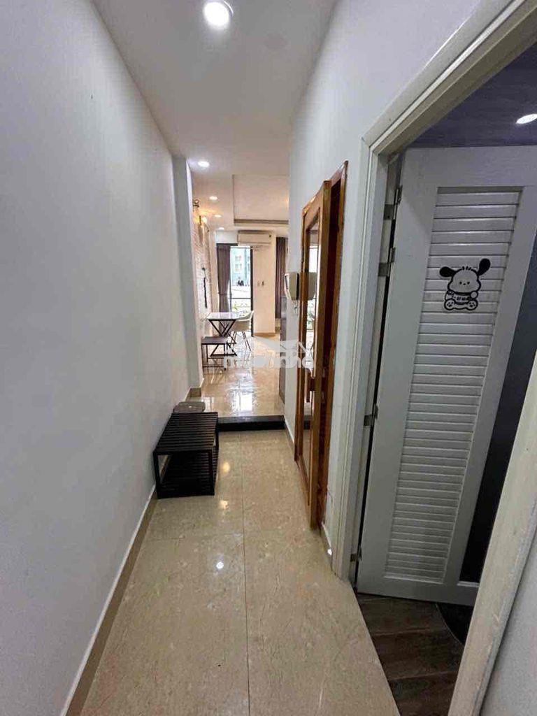 Studio ban công sẵn phòng xông hơi ngay ngã tư hàng xanh - full nội th - Ảnh 4