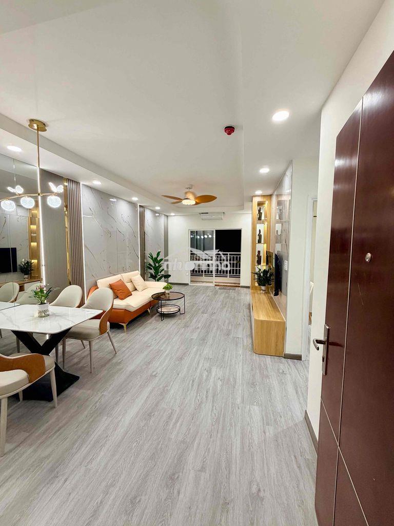 Chính chủ  72m2 - 2pn2wc - sổ hồng riêng - tầng đẹp - full nội thất