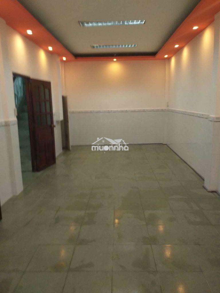 Nhà  4pn hẻm xe hơi 7,4x12m2, tiện ở và kinh doanh  cmt8 quận 10