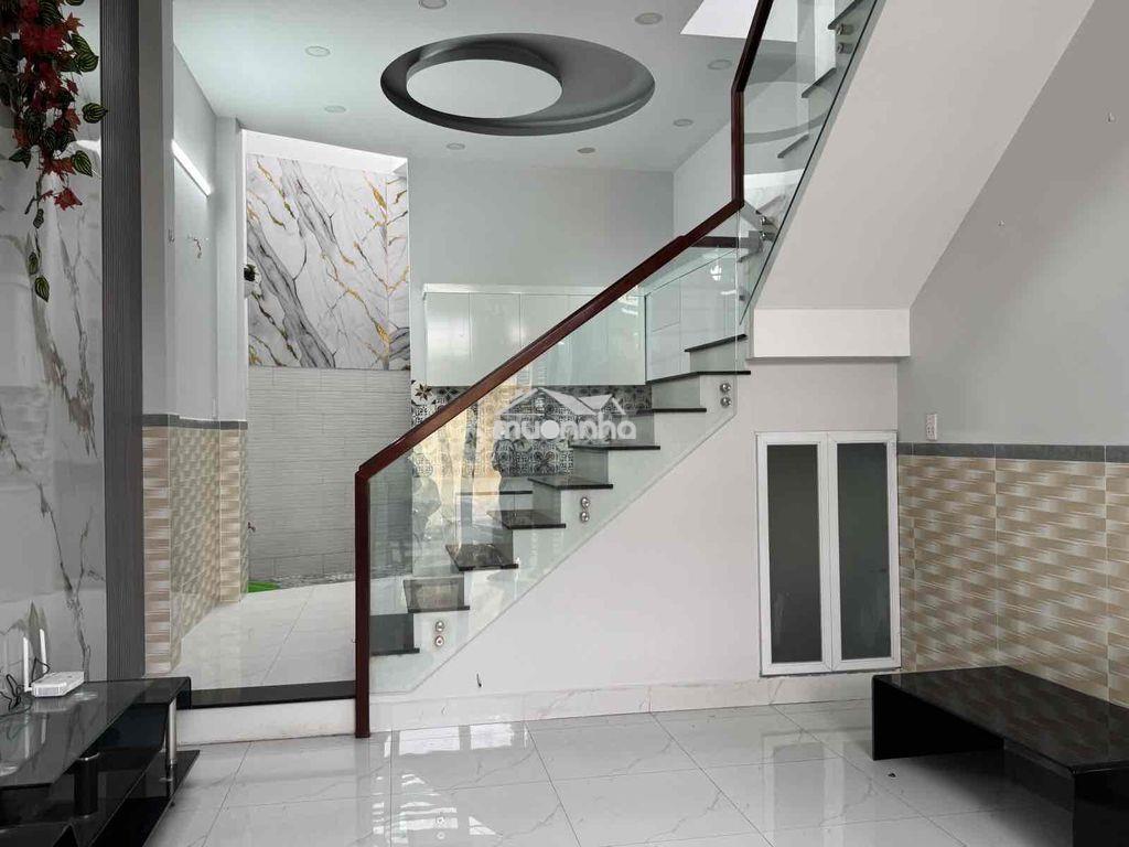 Nhà 2 tầng tân lập 1 thủ đức, 42m2 ngang 4.6m, 2pn, đường ô tô - Ảnh 2