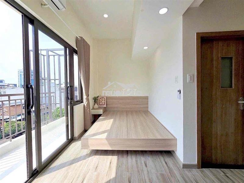 Trống lại studio thoáng mát ngay bến vân đồn q4