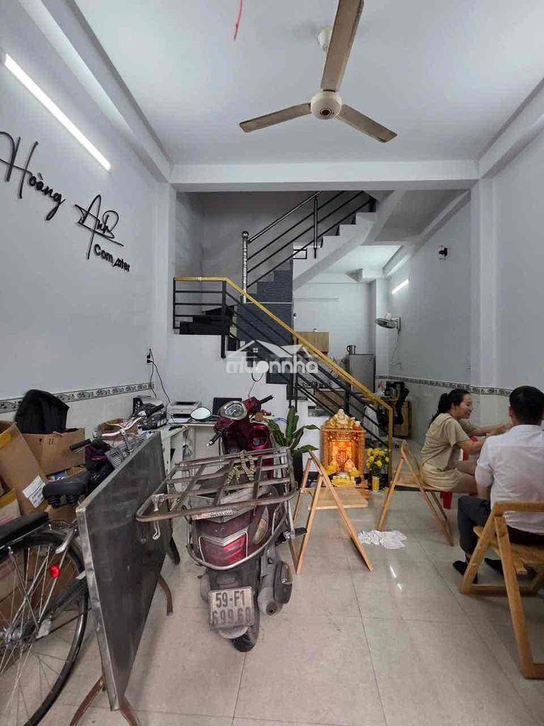 Bán nhà 3 tầng cách cầu nguyễn văn cừ chỉ 200m tiện di chuyên qua q1 - Ảnh 2