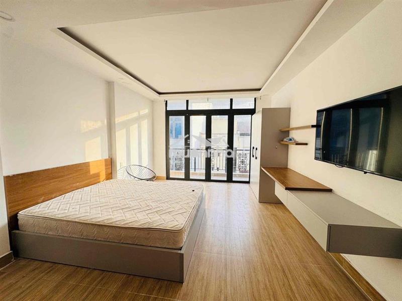 Căn hộ dịch vụ cao cấp nguyễn thái bình full nội thất ban công siu vip
