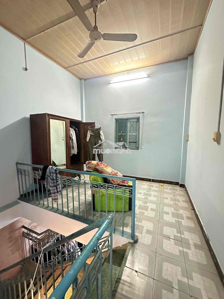 Cho thuê nhà hxh đồng đen tân bình. dt: 4m x 12m 1 lầu 2phong giá 8tr - Ảnh 3