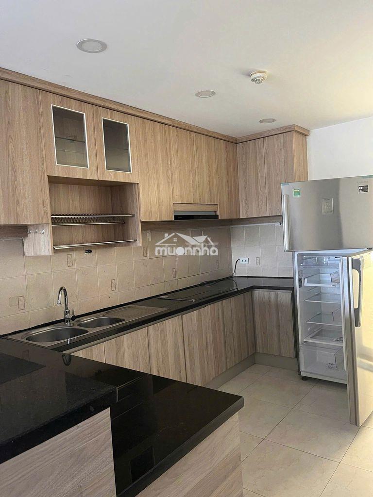 Cho thuê căn hộ hùng vương plaza , 3pn ,3wc, giá 22 triệu ,có nội thất - Ảnh 4