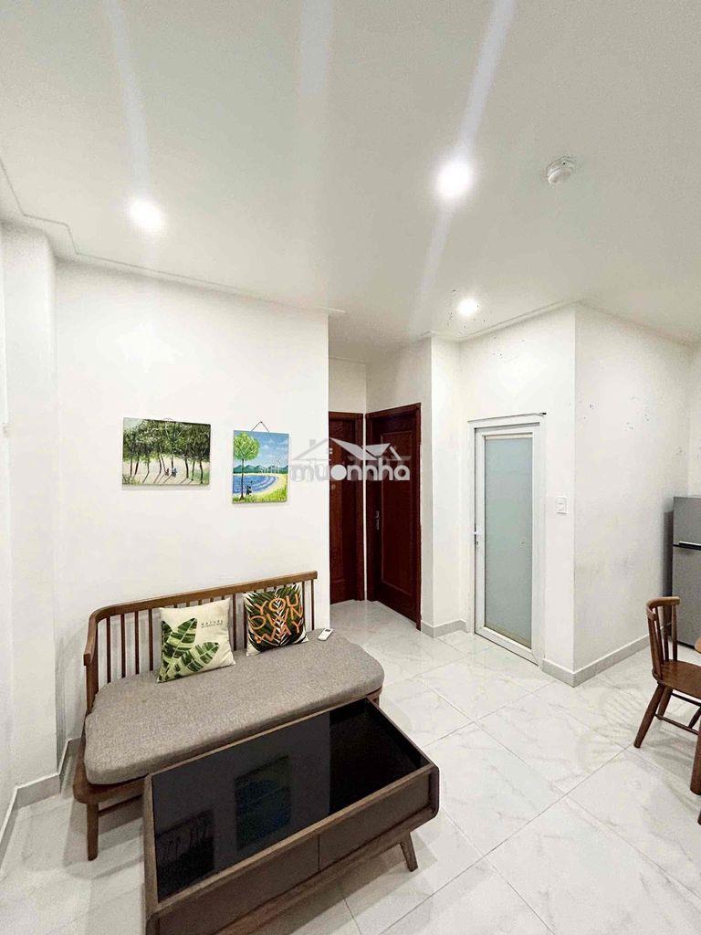 🍀 Căn hộ 2pn 2wc full nt cao cấp ngay sân bay thang máy hầm xe bảo vệ - Ảnh 3