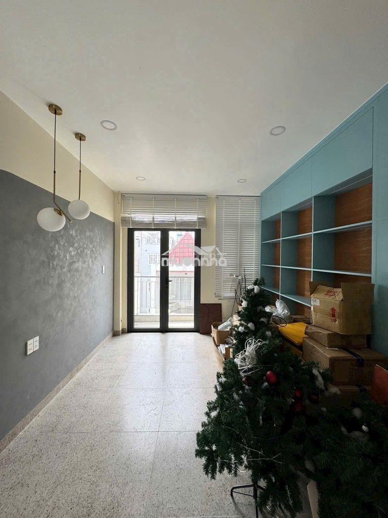 Huỳnh văn bánh - hẻm ô tô thông - 55m2 - 4 tầng - chỉ 8.x tỷ - Ảnh 3