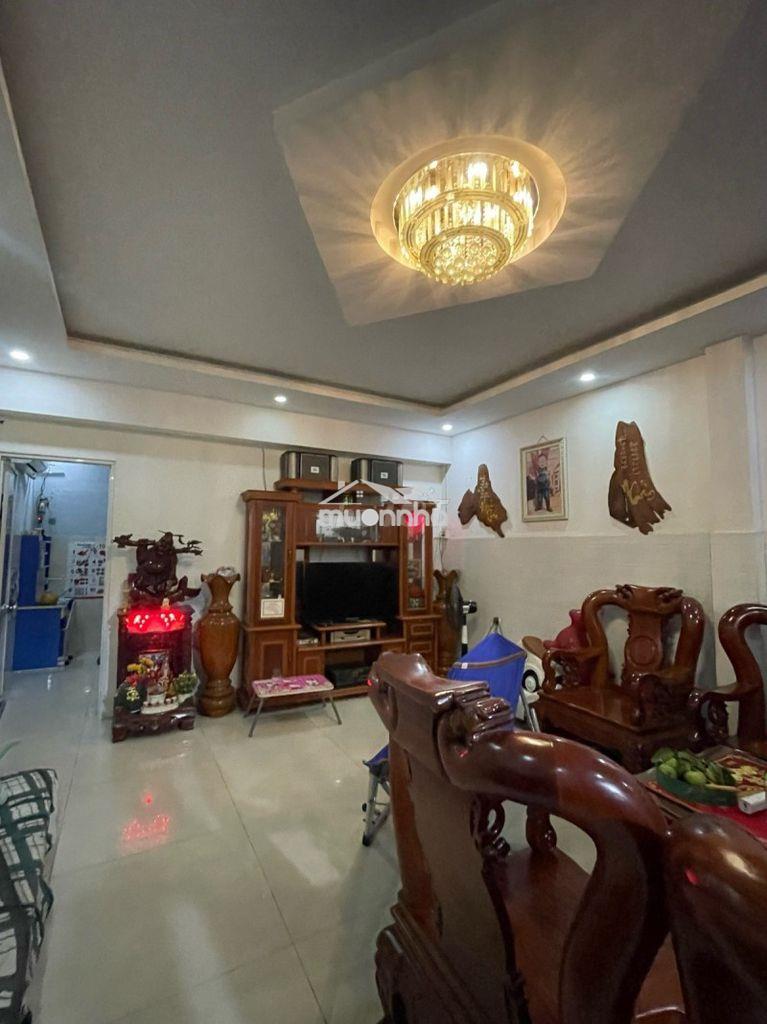 Bán nhà  hxh 804 lê trọng tấn. 132 m2 bán 5ty5