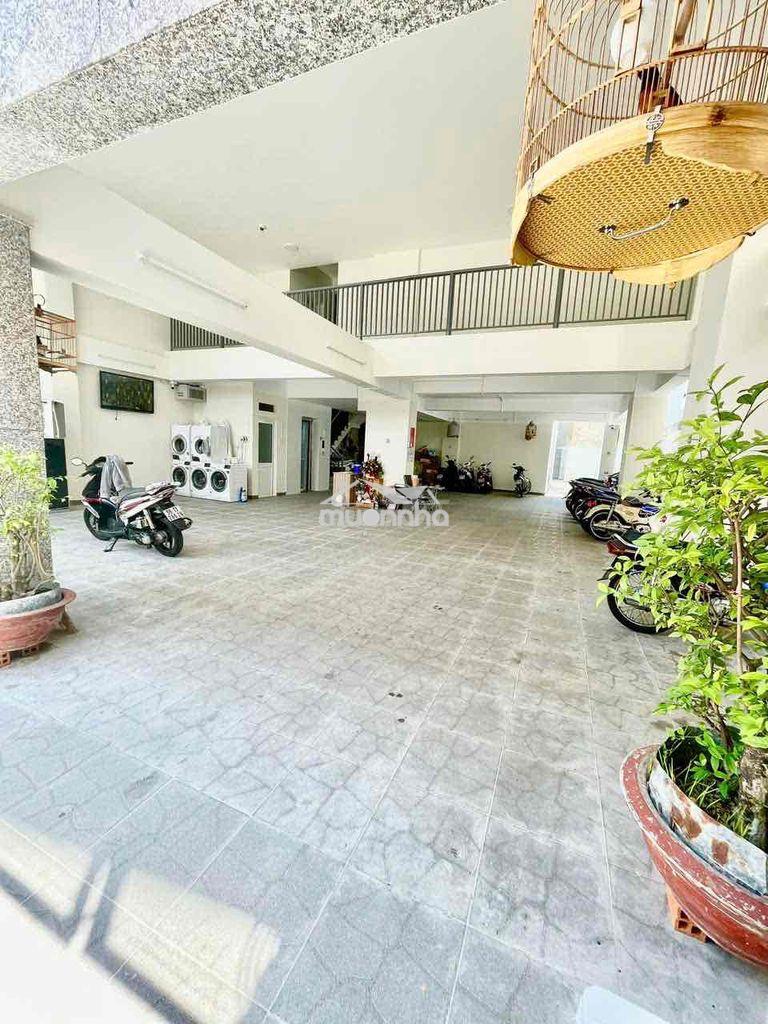 Studio bancon cửa sổ siêu rộng ngay trung tâm q4 - Ảnh 2