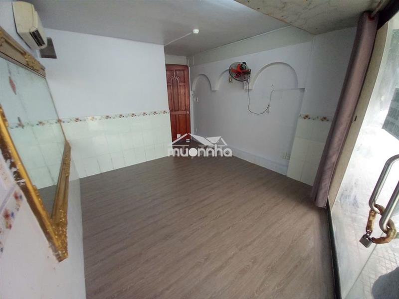 Cho thuê  mặt bằng khu trung sơn: 30m2, lối đi riêng, nt cơ bản