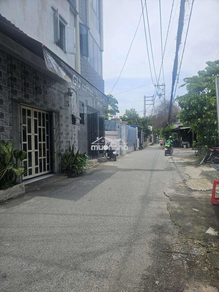 Nhà ngay chợ hiệp bình bán gấp dt 53m2 ngang 4m vuông vức sổ hồng  - Ảnh 2