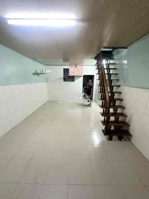 Nhà 3pn-gần mặc tiền lớn-gần chợ lớn