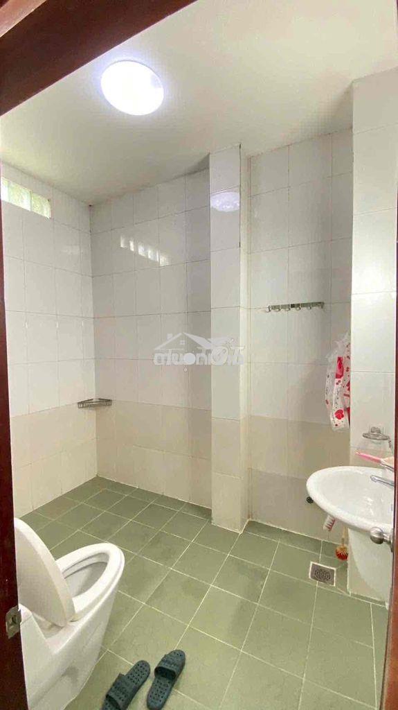 Cho thuê văn phòng,sẵn bàn ghế máy lạnh,phước long a,q9 - Ảnh 3