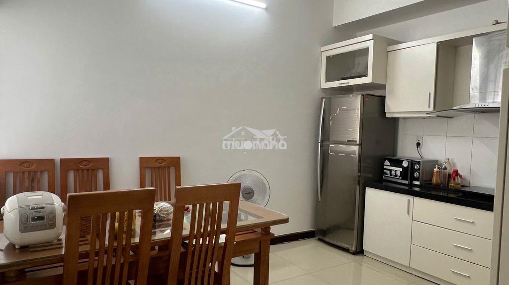Chính chủ bán căn hộ full nội thất - Ảnh 3
