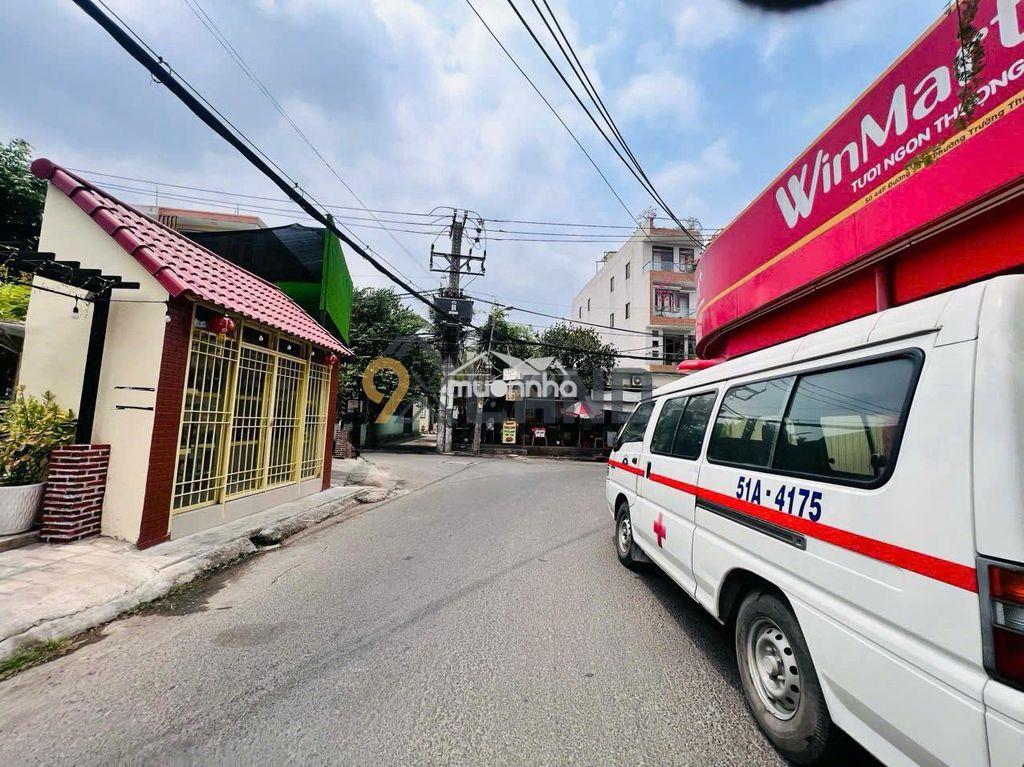 Nhà cấp 4 - xe hơi đậu trước nhà - sát đặng văn bi - gần các trường đh - Ảnh 4