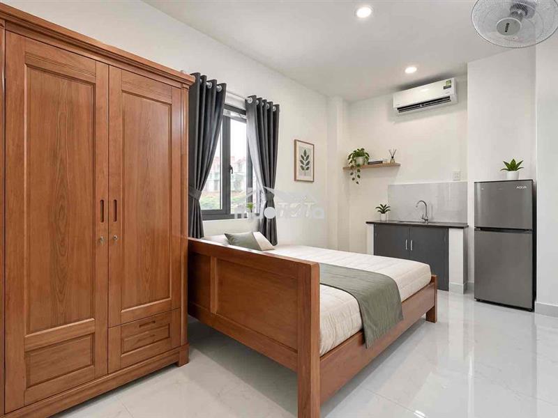 Phòng studio mới 100% - full nội thất - thang máy gần phan xích long