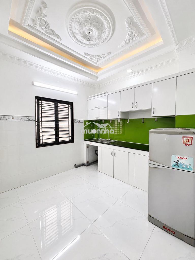 Bán nhà 3 tầng, 4 phòng ngủ, ô tô 7 chổ đậu trước cổng, huỳnh tấn phát - Ảnh 2