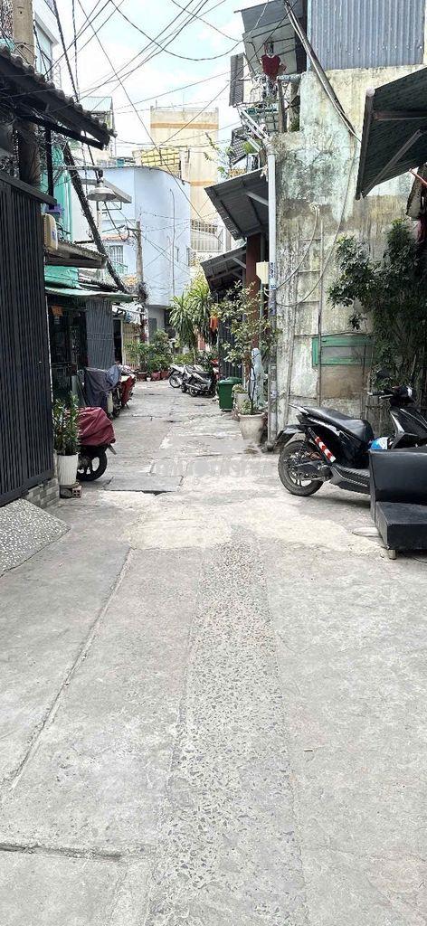Giảm tiếp -cần bán gấp nhà 3 tầng btct - hxh gò dầu - tân phú