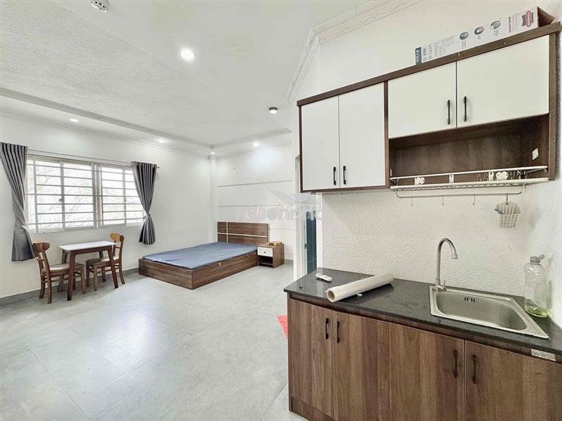 Cho thuê phòng cửa sổ trời full nội thất đường trường chinh - tân bình