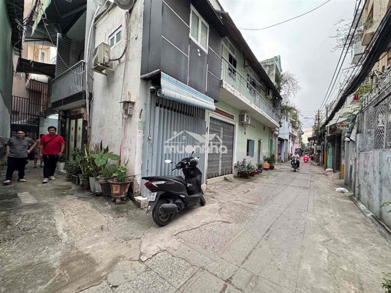 Gần bờ kè xuyên tâm - phan chu trinh , p. 24 bình thạnh • 33m2 • 4pn 2