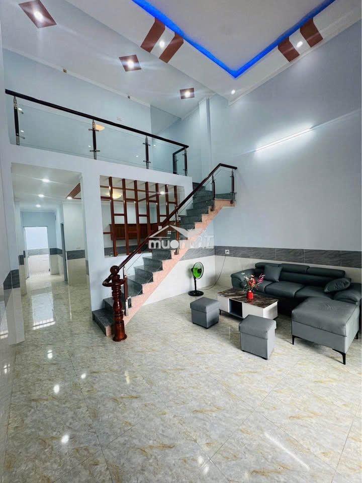 📌Chủ bán gấp nhà c4 gác đúc ở ngã 3 bầu chợ bắp - hóc môn sổ sẵn. - Ảnh 3