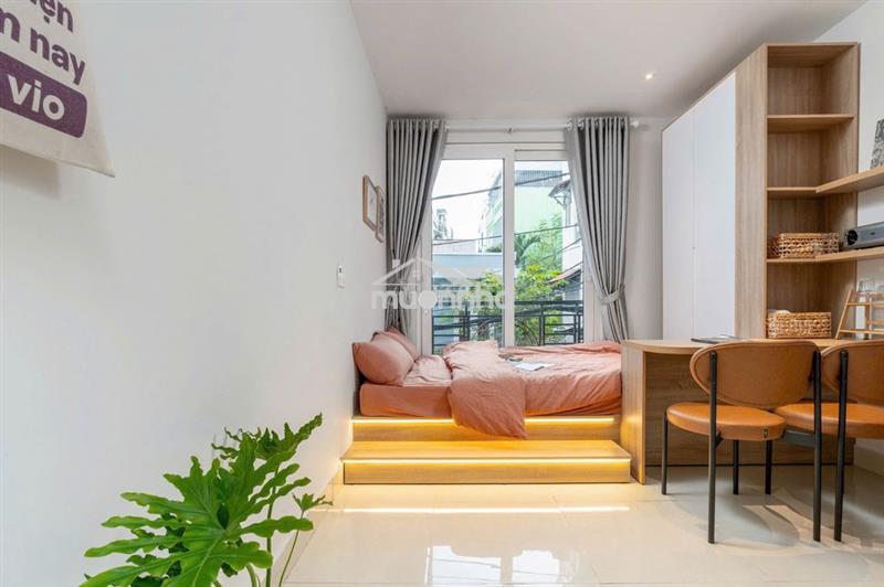 Phùng văn cung, phú nhuận - studio ban công giường led cực chill