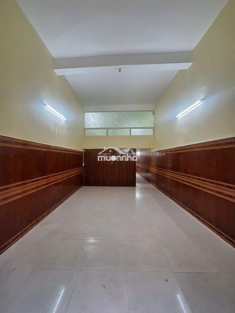➡️🆘🏠 Nhà trần hưng đạo, dt 4m x 20m, 3 phòng ngủ, hẻm 5m, nhà mới - Ảnh 2