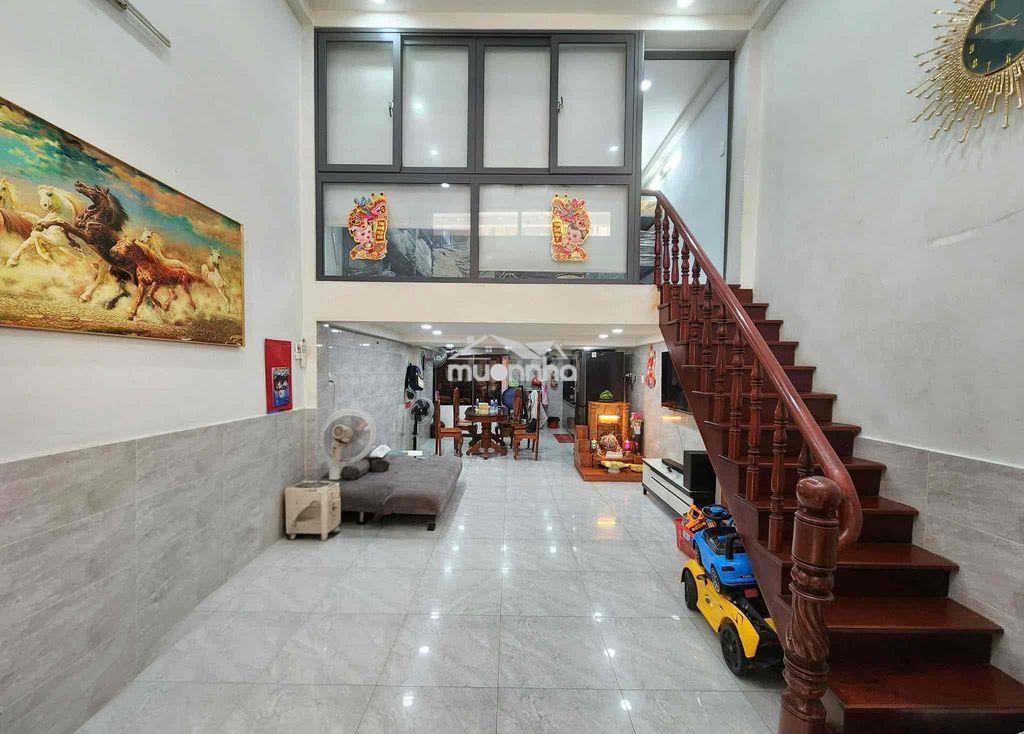 Nhà hẻm xe hơi - Ảnh 3