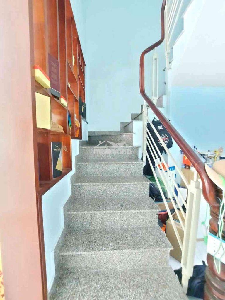 Nhà đẹp ngay nguyễn hữu tiến, 68m2,4x17m chỉ nhỉnh 5 tỷ  - Ảnh 4