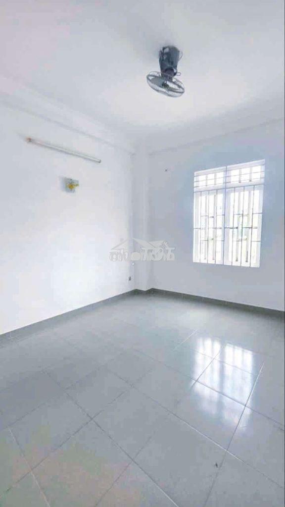 Nhà nguyễn sơn  - hẻm ôtô thông - 4x14m - 4tầng - giá 5.x tỷ - Ảnh 2