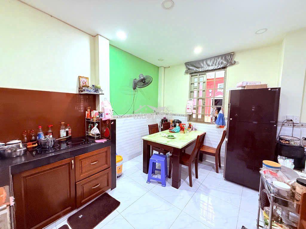 Nhà nguyễn văn quá, hẻm xe hơi, gần chợ cầu, 2 tầng sân thượng, 62m2 - Ảnh 4