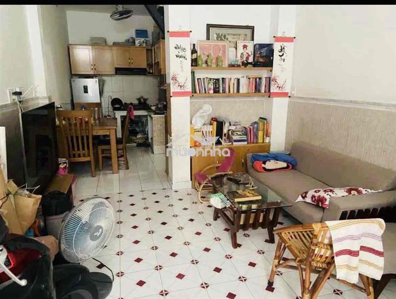 Nhà 35m2 dt: 3,5m x 10m gồm 1trệt 1lầu đuờng nơ trang long