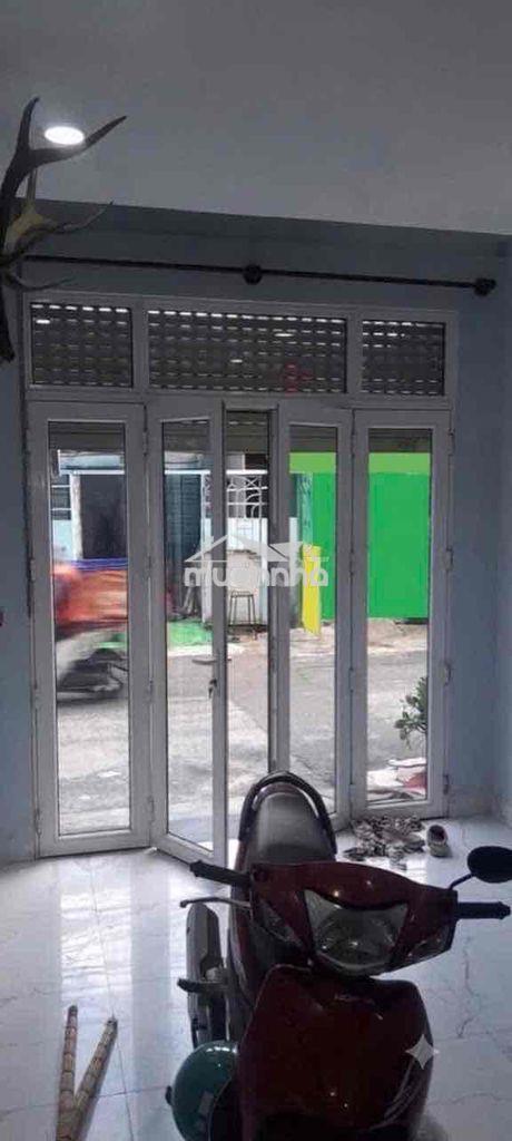 Cho thuê nhà 4 phòng ngủ - hẻm xe hơi 12 triệu