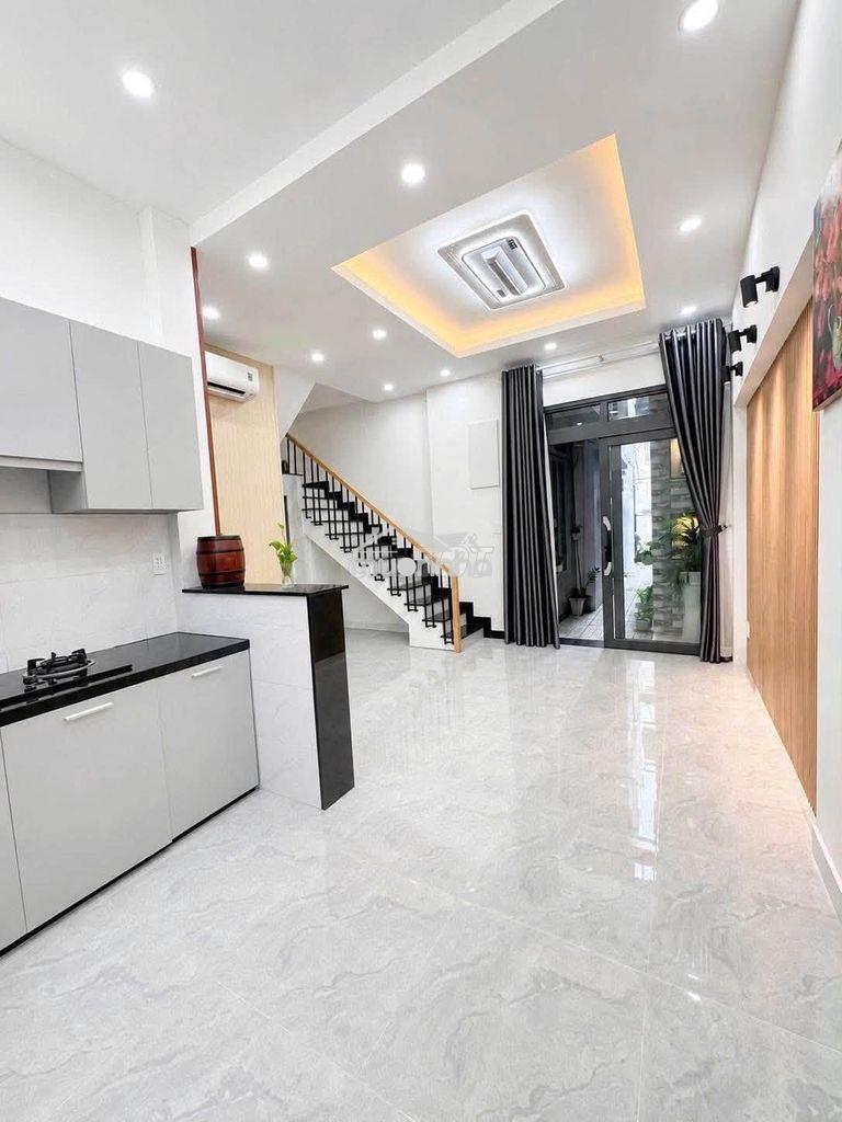 Chính chủ b.á.n nhà mới đường hồ hảo hớn quận 1 – 3 tầng - Ảnh 4