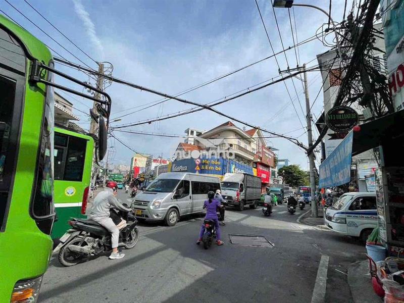Bán nhà cấp 4 ngay chợ tam hà thủ đức