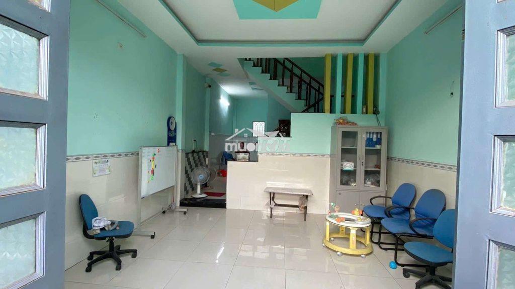 Nhà sạch đẹp gần chợ hóc môn - Ảnh 2