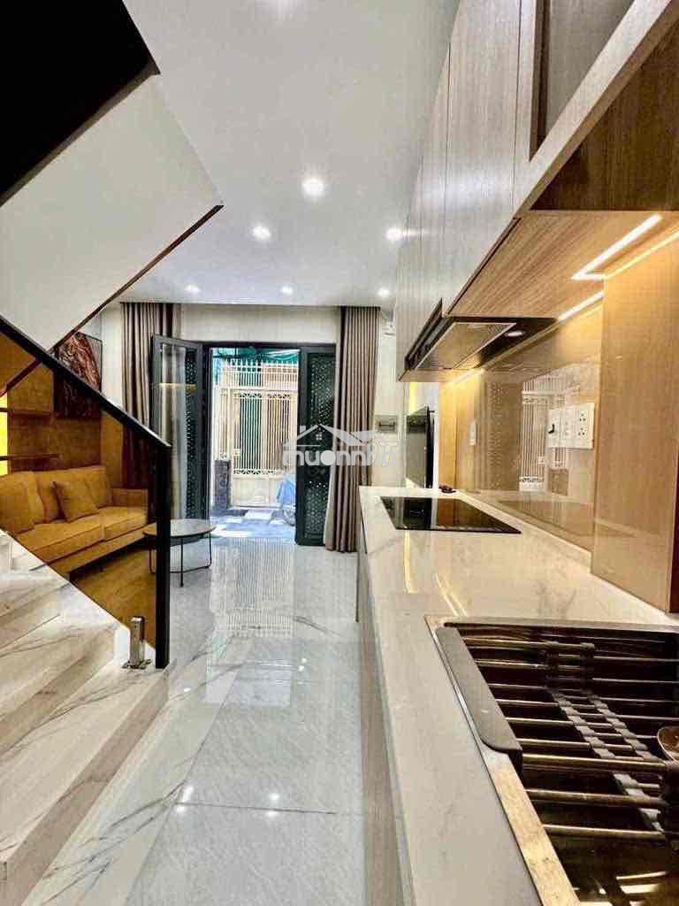 Nhà 3 phòng ngủ trần nhật duật đầy đủ nội thất phường tân định q1