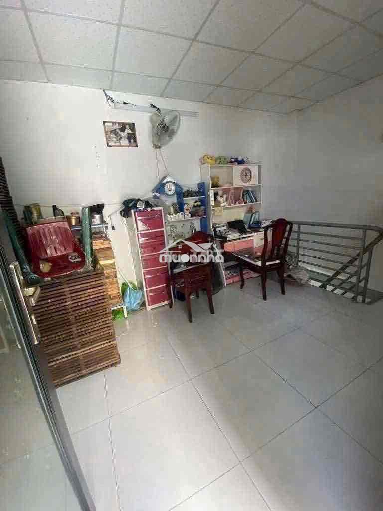 Cho thuê nhà phó cơ điều quận 5 15 m² 2 tầng 7 triệu - Ảnh 2