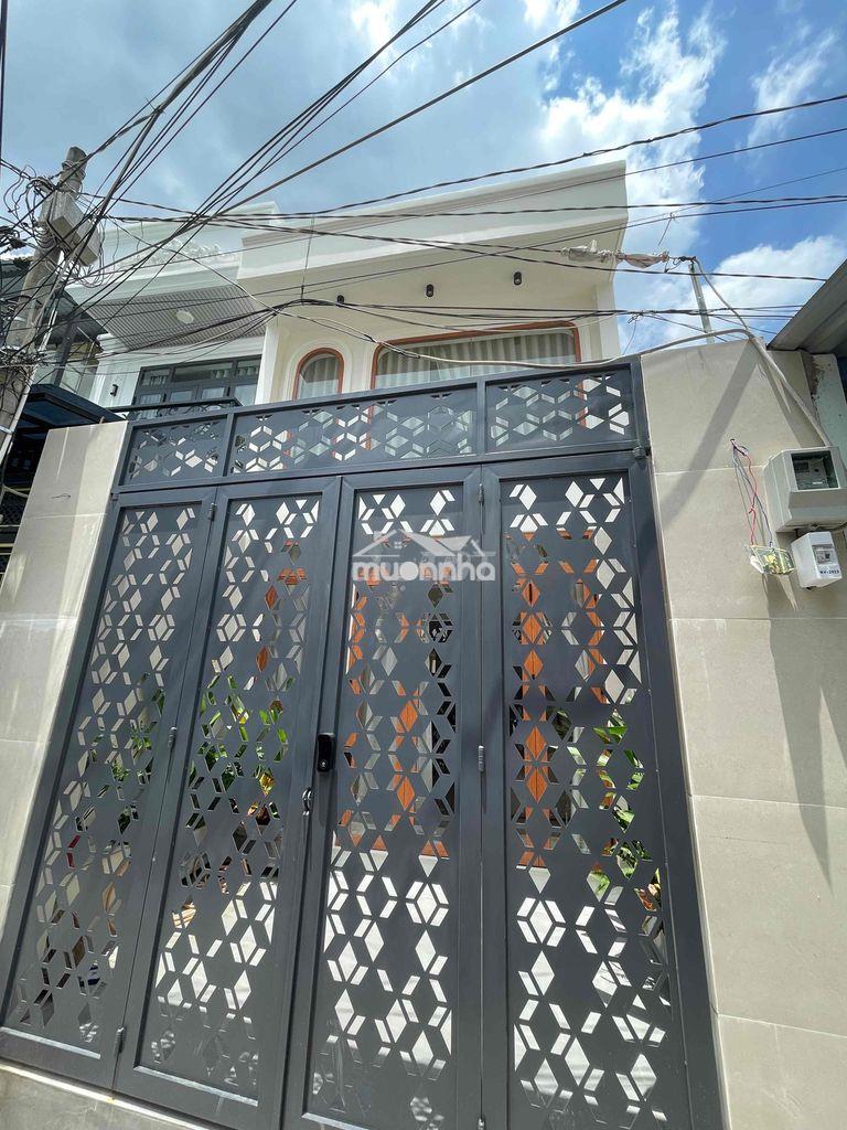 Nhà phố hiện đại sổ hồng riêng - hẻm đặng nhữ lâm gần công an thị trấn