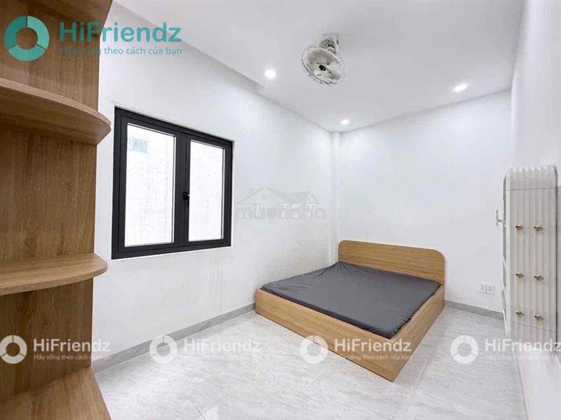 Căn hộ phòng studio cửa sổ thoáng