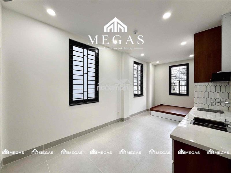 Studio full nội thất - cửa sổ trời - ngay liên phường - đỗ xuân hợp