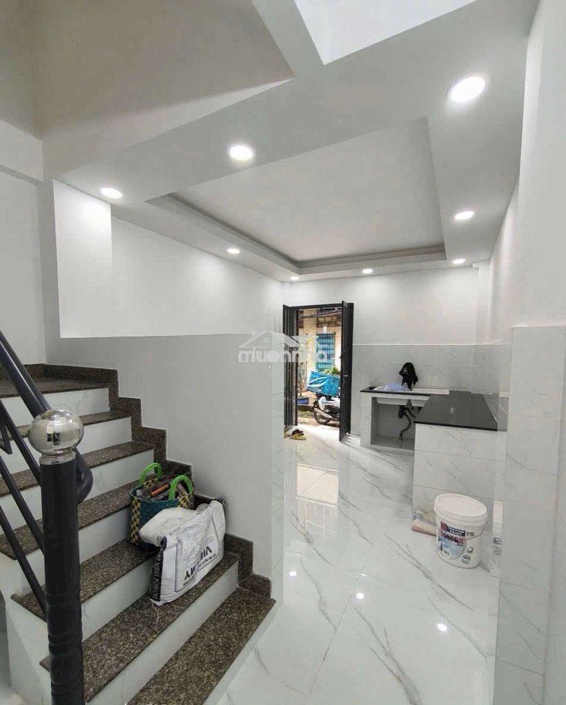 Nhà đẹp 2mth , hxh , 4 tầng có sân thượng trước sau giá cực đẹp - Ảnh 3