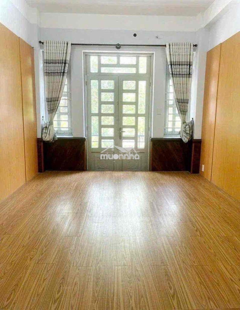 Cho thuê nhà 1 trệt 3 lầu 5pn 4x18m hẻm xe hơi lâm văn bền quận 7