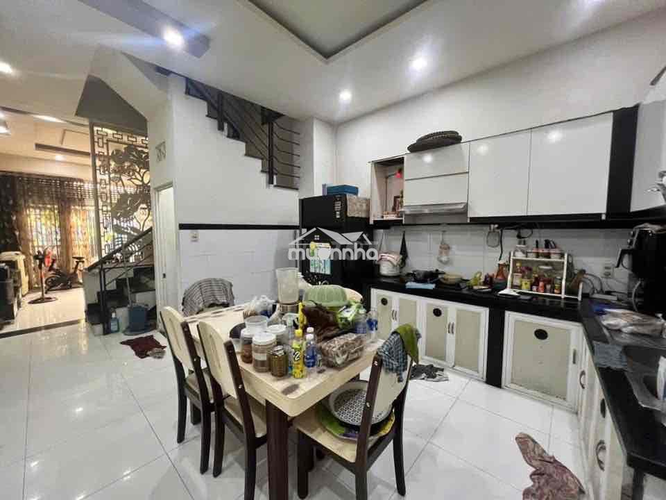 Nhà 5 tầng 55m2 đường tám danh p4 q8 - Ảnh 3