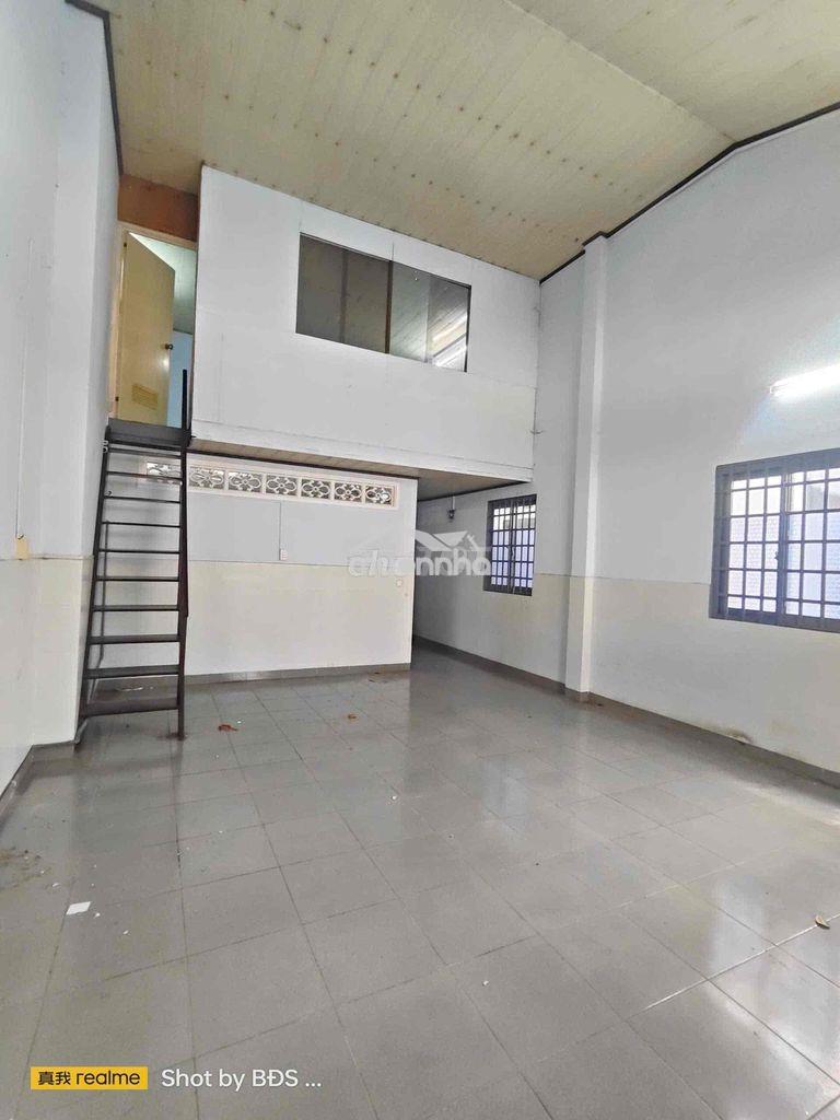 Nhà 120m2 1 trệt 1 lửng 2pn 1wc khu gigamall 12triệu - Ảnh 2